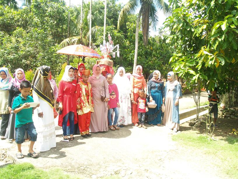 Diarak Menjelang Khitanan